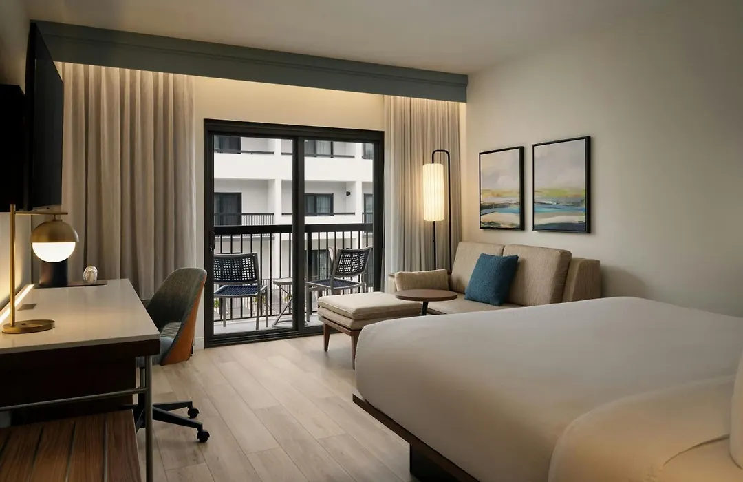 Courtyard By Marriott Orlando Airport-1